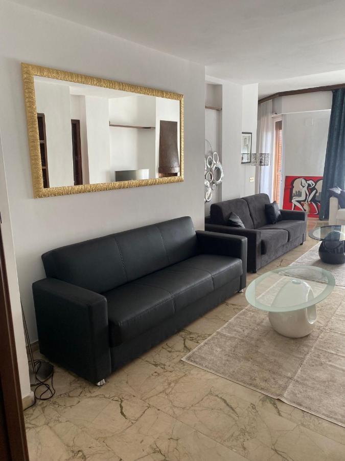 Eur Centro Lux Apartment Con Camino Рим Экстерьер фото